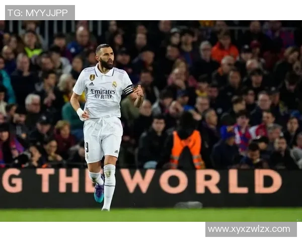 本泽马:皇马短少有经历的人,能站出来说“这个当地你做错了”